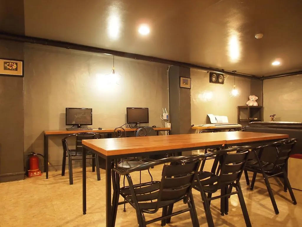 Shinchon Hostel Seoul